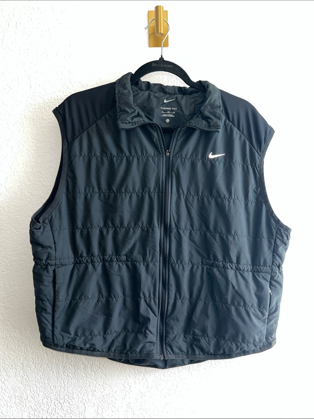 Nike women Black Quilted Sleeveless Puffer Vest with Swoosh